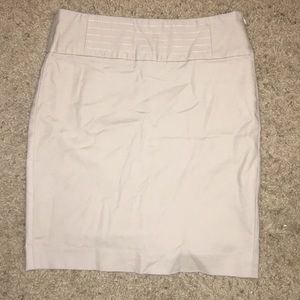 Banana Republic khaki pencil skirt